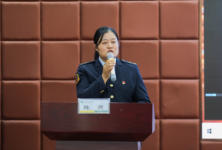 全国劳模陈燕作主题宣讲.jpg 全国劳模陈燕作主题宣讲.jpg